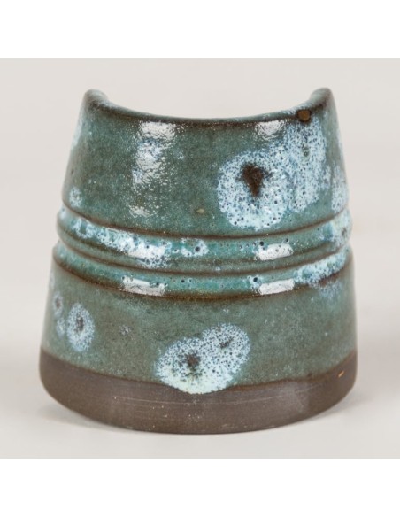 SW-150 Celadon Bloom
