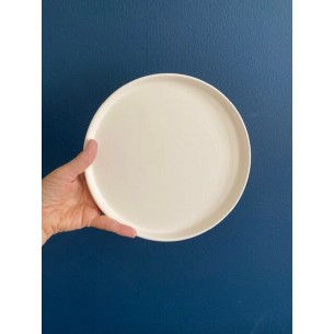 Plato liso con borde 20 cm. - MODE