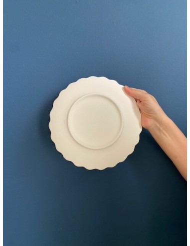 Plato borde curvas VOLDE 23 cm.