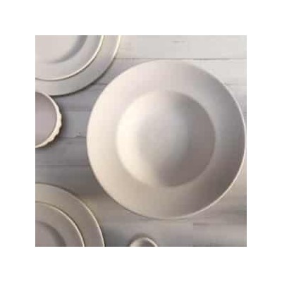 Platos y bandejas bizcocho